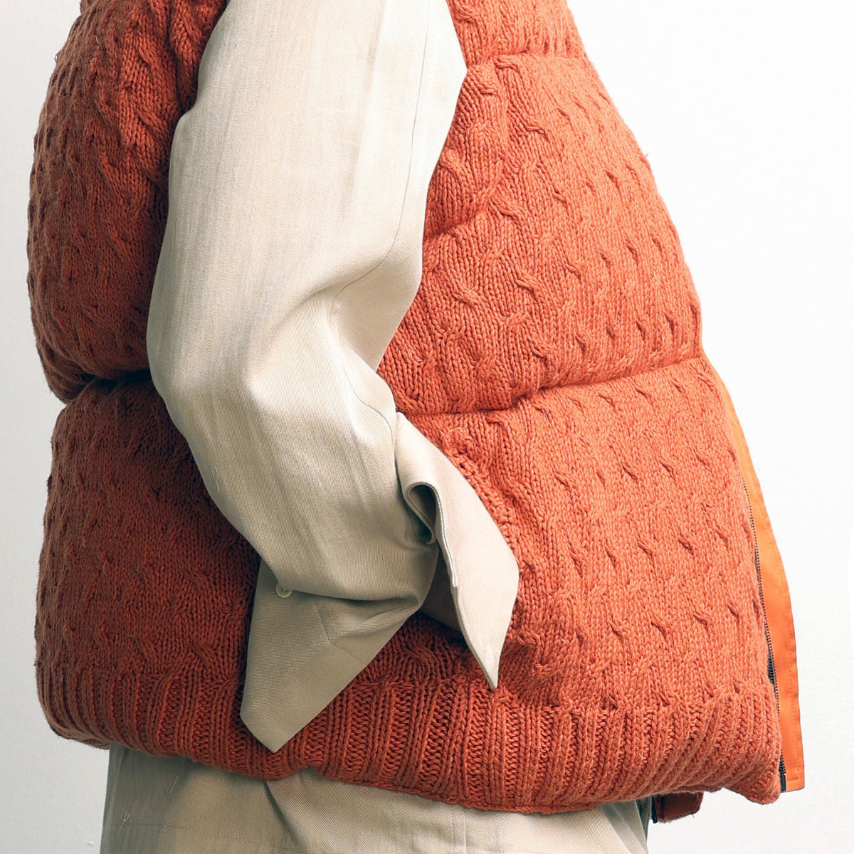 Pericardium Handknit Puffer Gilet- Orange