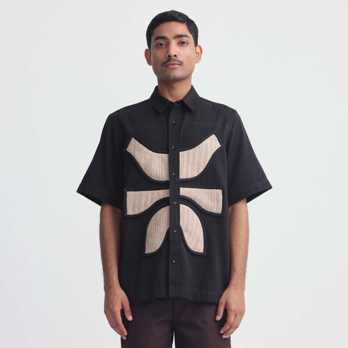 Vertebrae Symbolic Shirt- Black